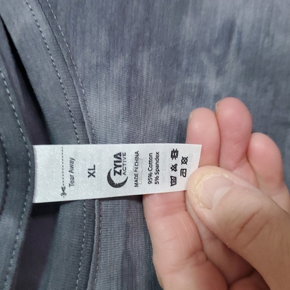 Zyia Long Sleeve Tie-Dye Shirt Size XL - Picture 3 of 5